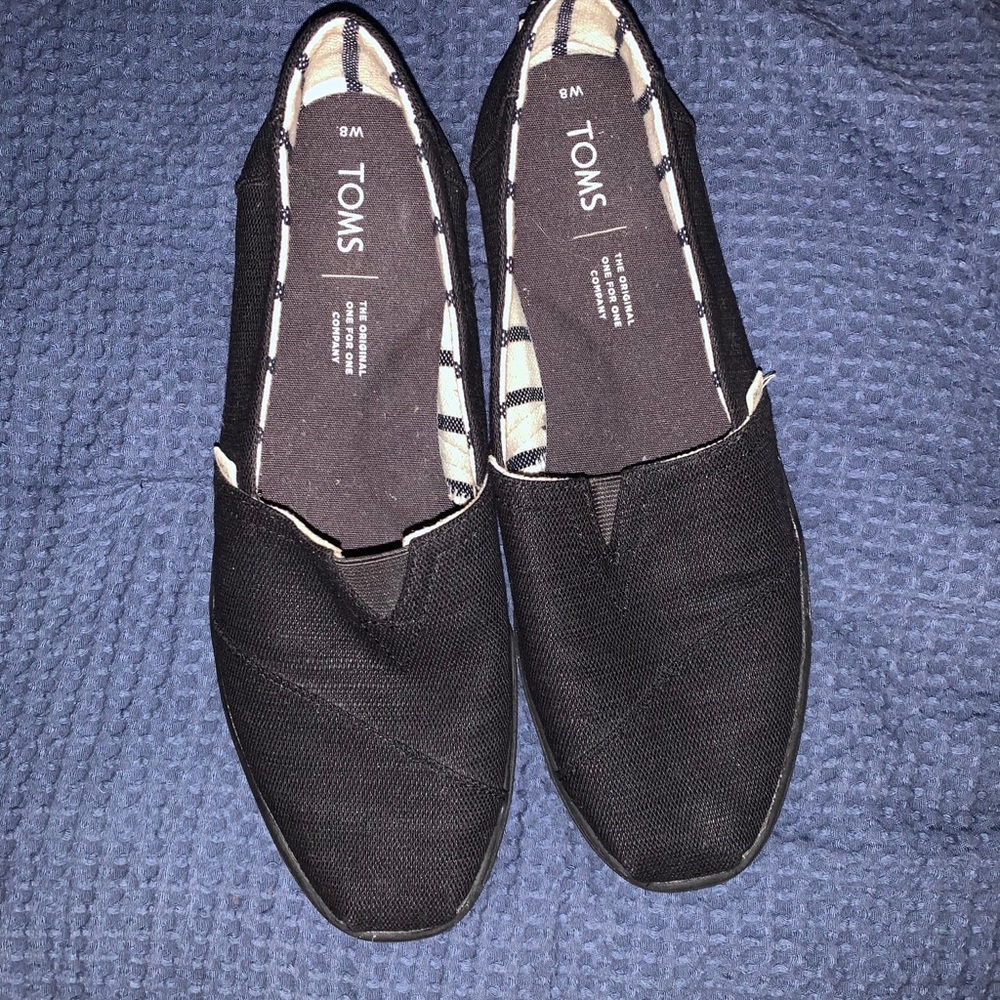 TOMS Black on Black Cupsole Alpargata
